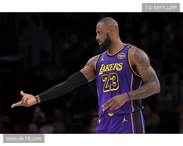 奥尼尔谈里夫斯表现出色但詹姆斯回归后将面临角色调整挑战